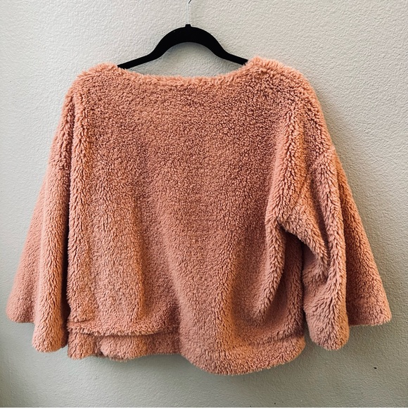 madewell peach pink sherpa teddy fuzzy sweater wide sleeve womens M - Picture 3 of 5